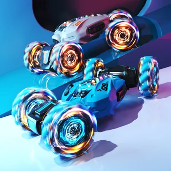 Игрушечный электромобиль Gesture induction twist, 2,4-граммовый радиоуправляемый внедорожник с легким распылением, двусторонний игрушечный автомобиль stunt boy с двумя радиоуправляемыми игрушками